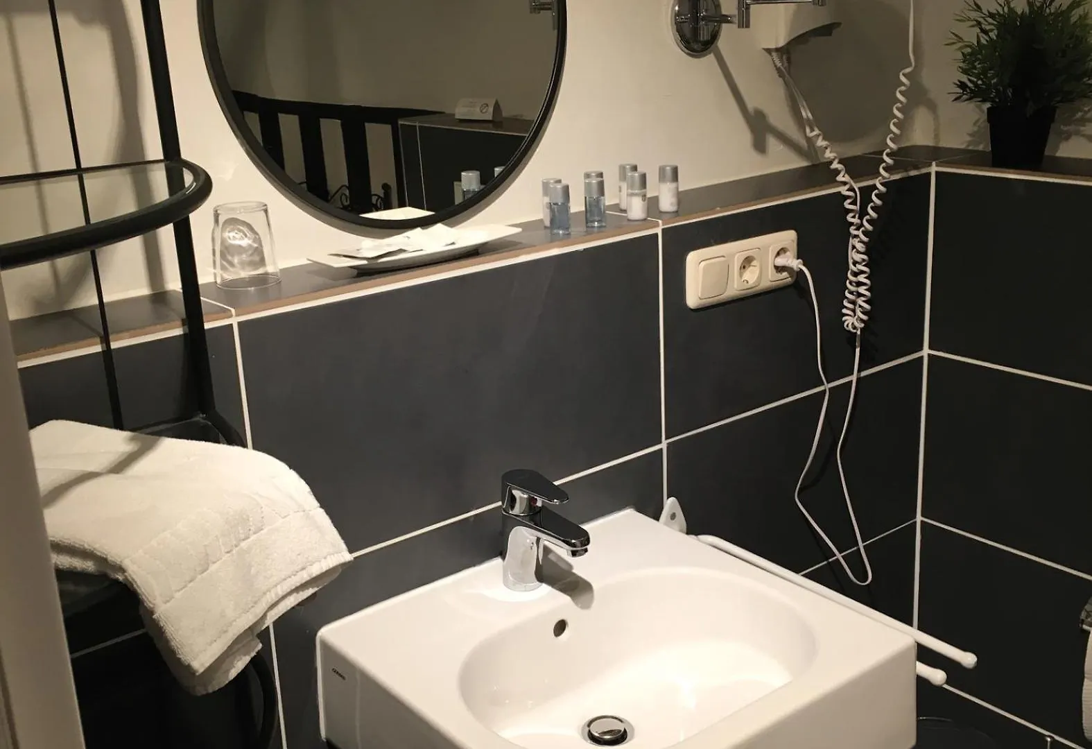 ***  Hotel B&B Bredl In Der Villa Ballestrem Straubing Duitsland