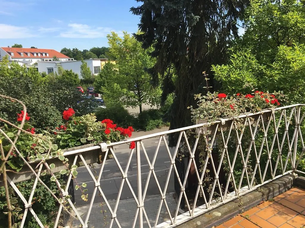 ***  Hotel B&B Bredl In Der Villa Ballestrem Straubing Duitsland
