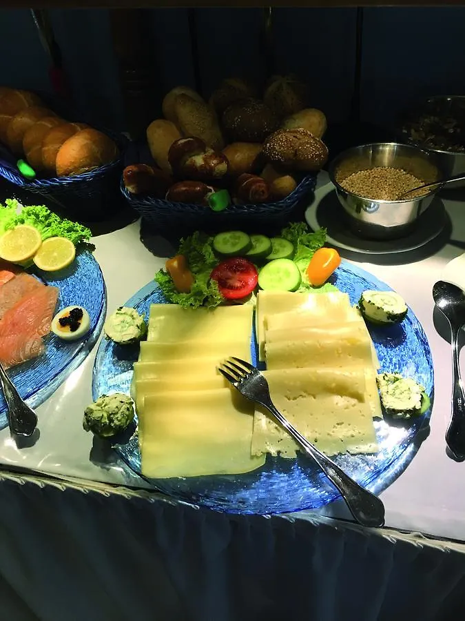 Hotel B&B Bredl In Der Villa Ballestrem Straubing