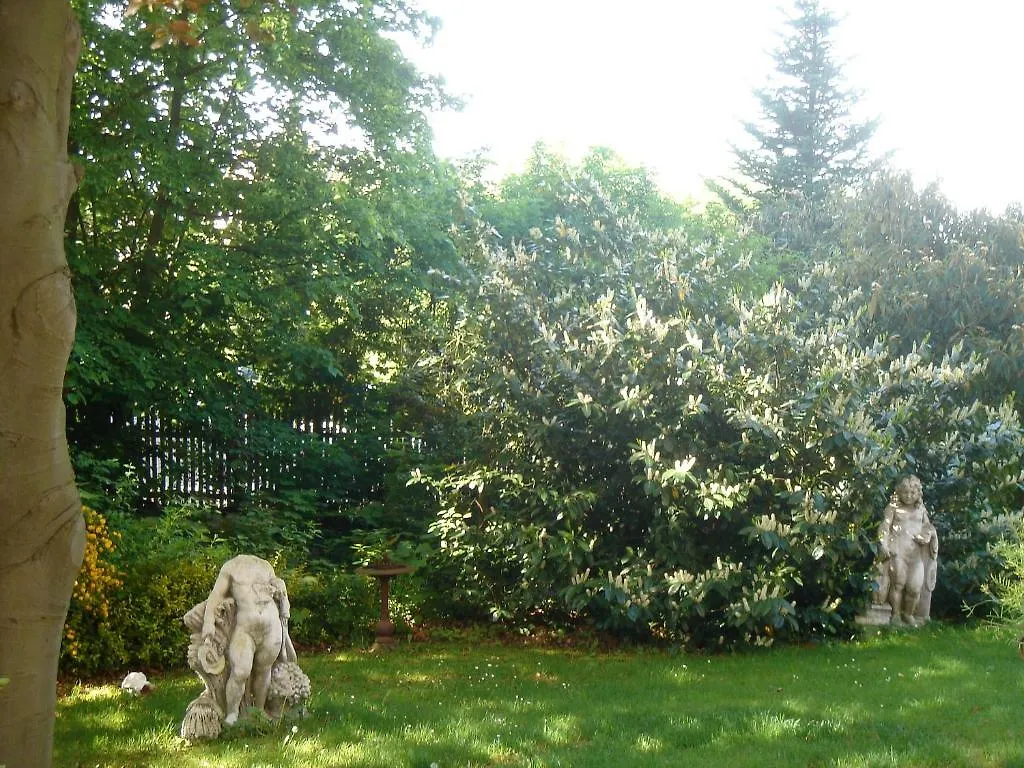 Hotel B&B Bredl In Der Villa Ballestrem Straubing